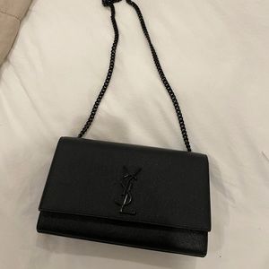 SAINT LAURENT KATE MEDIUM (BLACK)